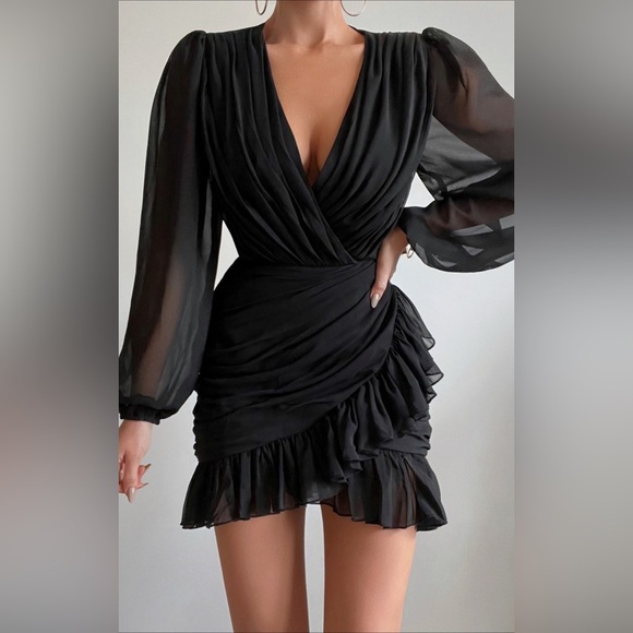 SHOWPO BLACK CAN I BE YOUR HONEY MINI DRESS Size 10 - Picture 3 of 8